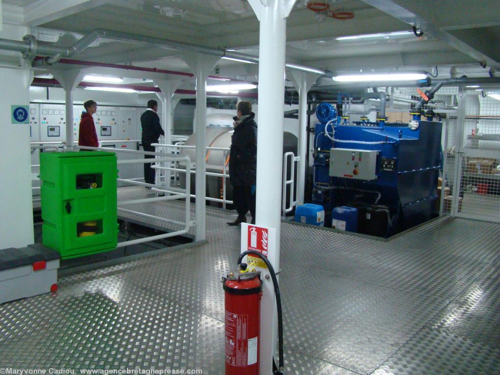 Spacieuse et lumineuse la salle des machines. Spacieuse et lumineuse la salle des machines.