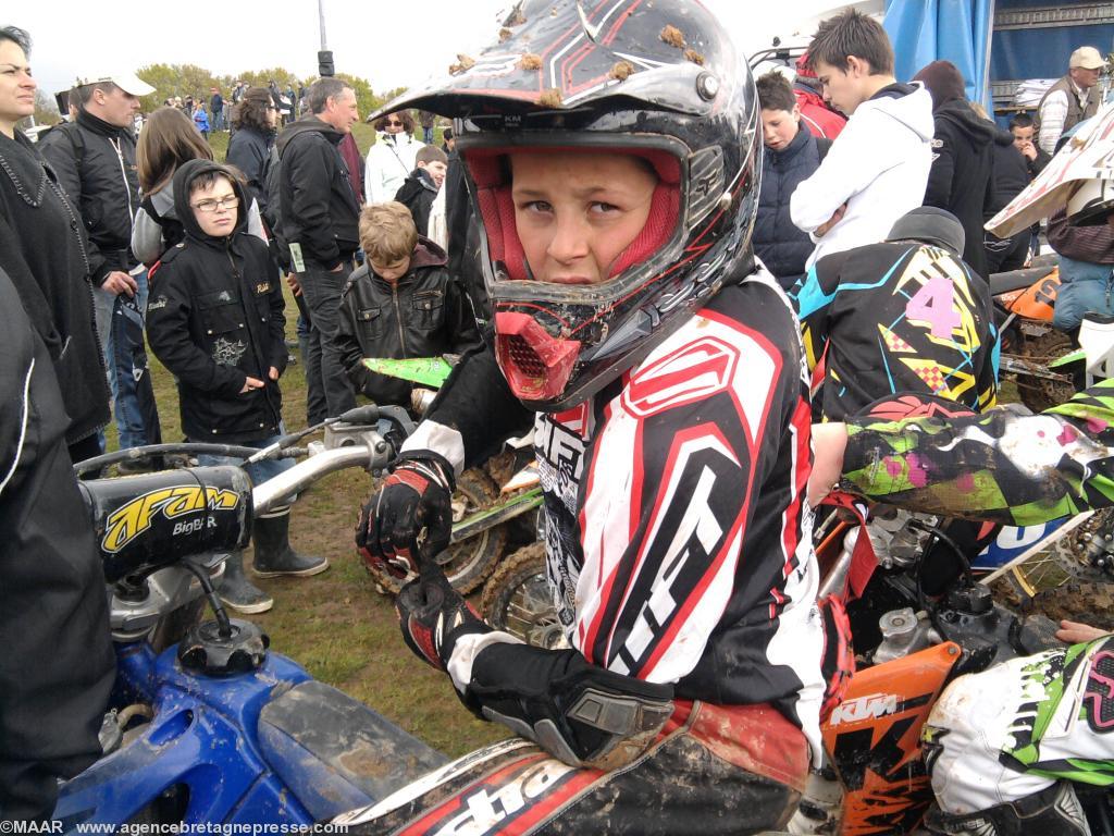 Jordan Robidou en catégorie 85 initiation Jordan Robidou en catégorie 85 initiation