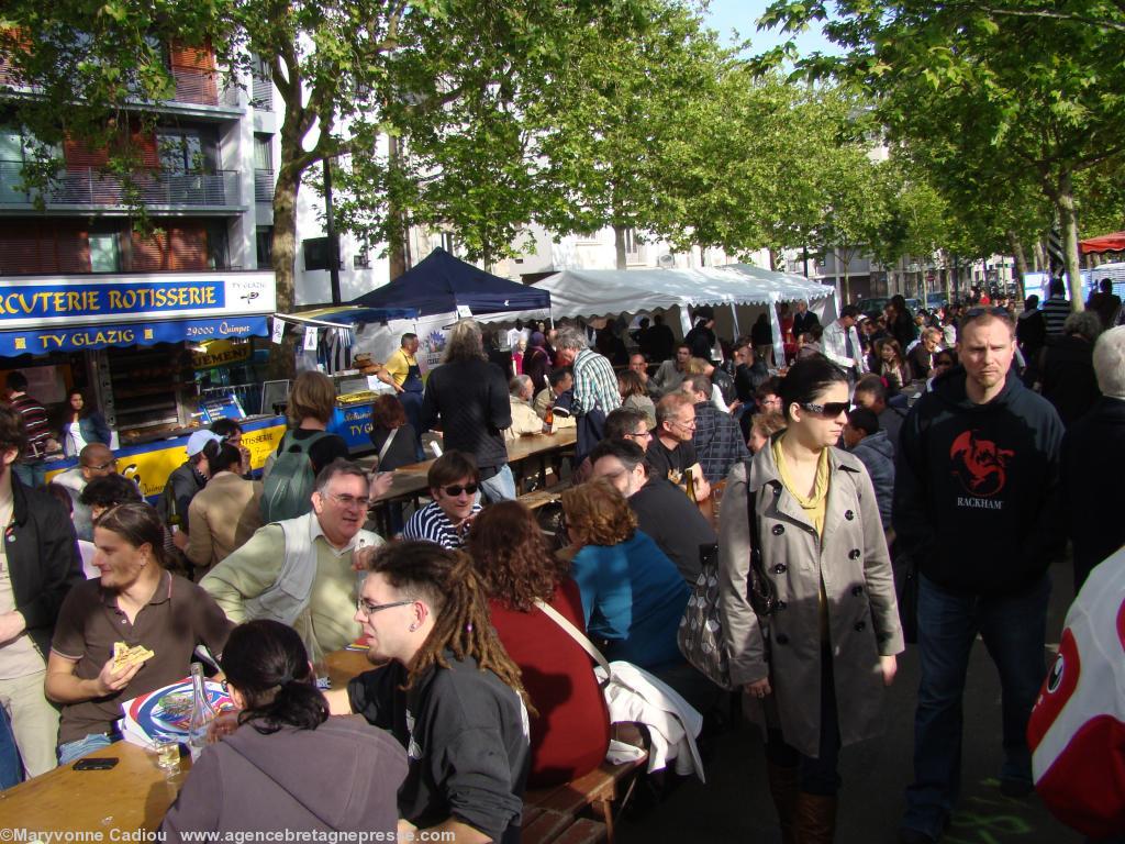 <b>Présentation</b>. Une vue de la Tablée bretonne sous le soleil revenu. <b>Présentation</b>. Une vue de la Tablée bretonne sous le soleil revenu.