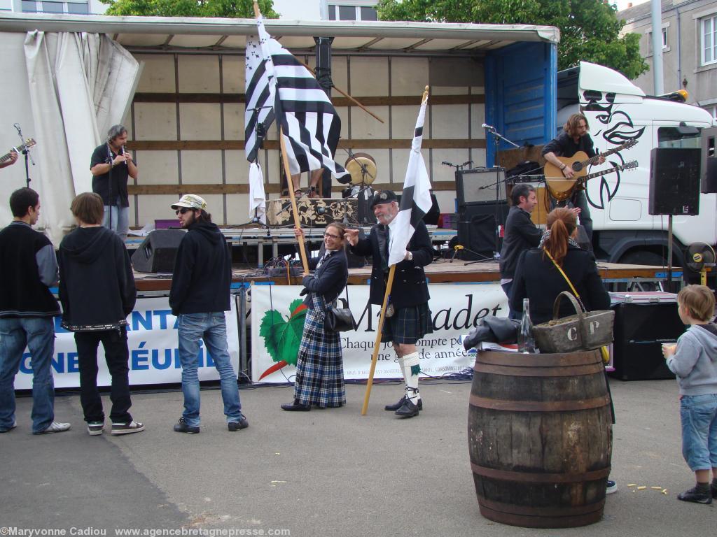 <b>Kilts</b>. Reprendre son souffle ? <b>Kilts</b>. Reprendre son souffle ?