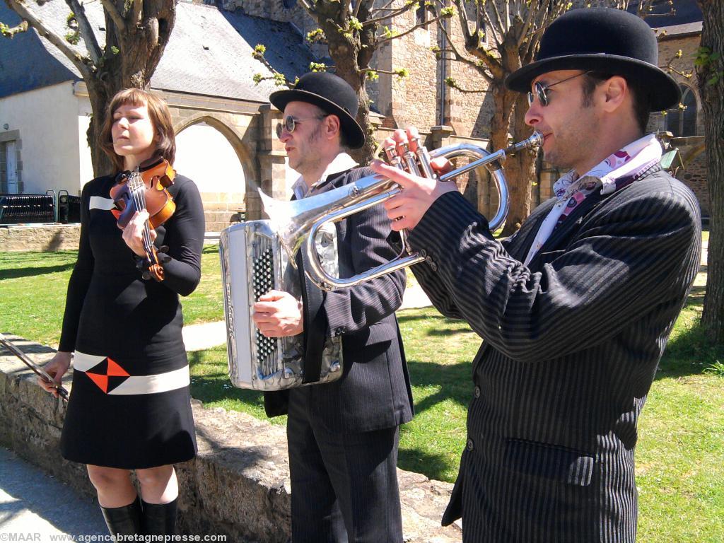 Le trio Néketel's.