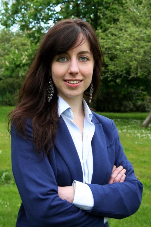 Carole Guillerm, candidate dans la 4ème circonscription du Finistère (cantons de Lanmeur, Morlaix, Ploudiry, Plouigneau, Plouzévédé, Saint-Pol-de-Léon, Saint-Thégonnec, Sizun, Taulé)