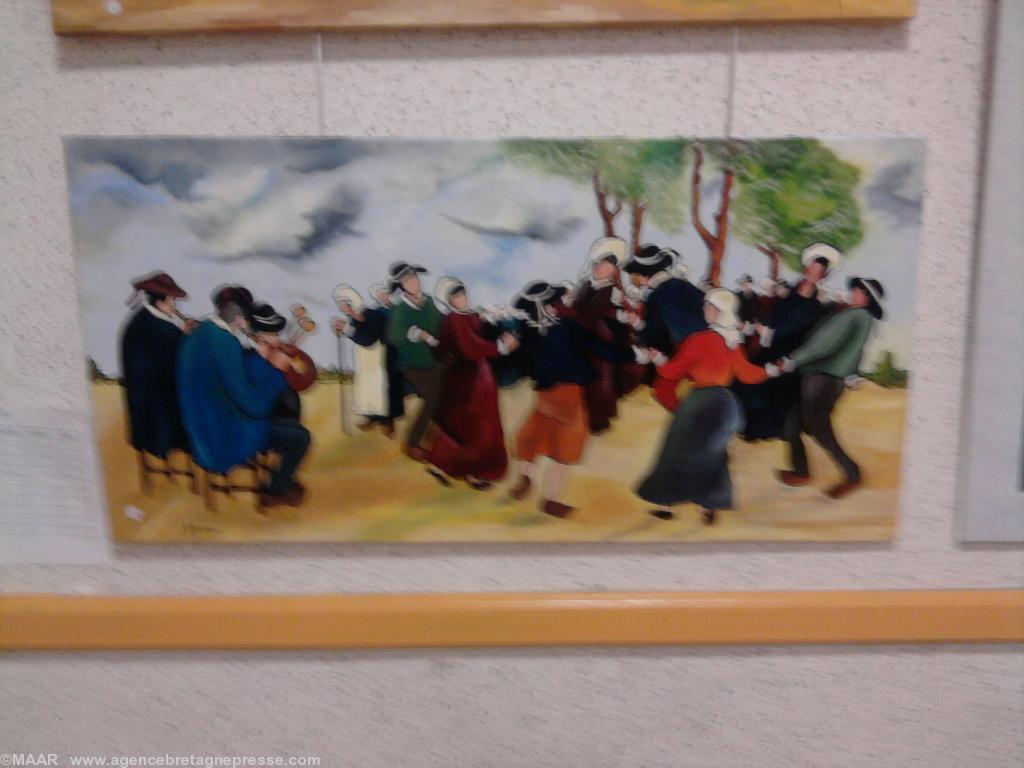 Ronde bretonne oeuvre de Alain Agrebbe Ronde bretonne oeuvre de Alain Agrebbe