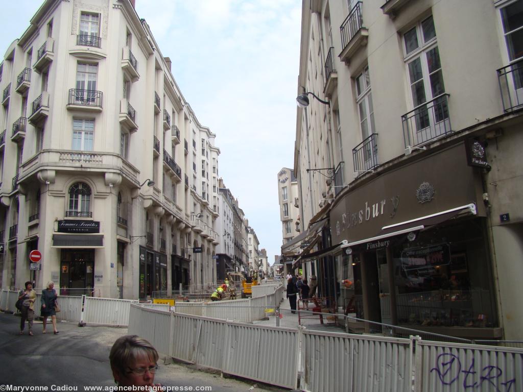Nantes 30 mai 2012. Aménagement piétonnier. La rue Franklin en travaux pour longtemps. Nantes 30 mai 2012. Aménagement piétonnier. La rue Franklin en travaux pour longtemps.