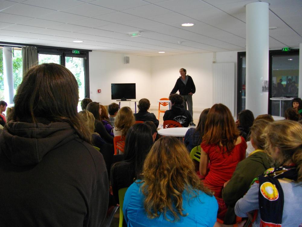 Loeiz Donal rener al lise gant liseidi Klas Termen