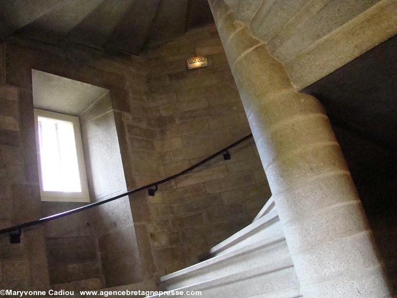 Tour du musée Dobrée. Tour du musée Dobrée.