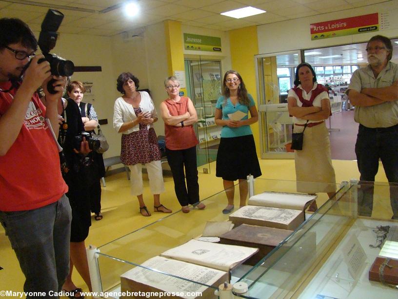 Succès de l\'exposition auprès de la presse. Succès de l\'exposition auprès de la presse.