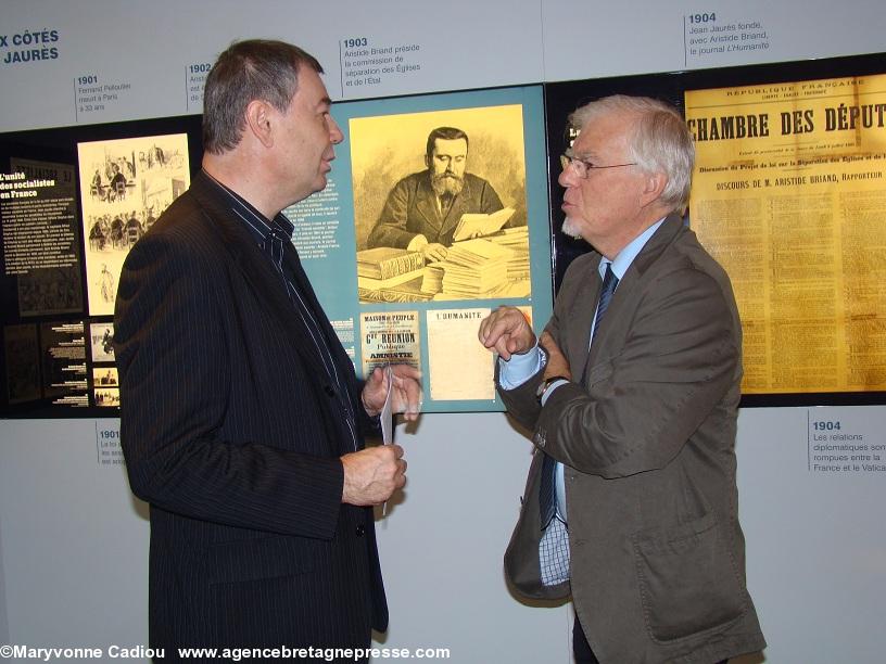 Yannick Guin dans l’exposition. Yannick Guin dans l’exposition.