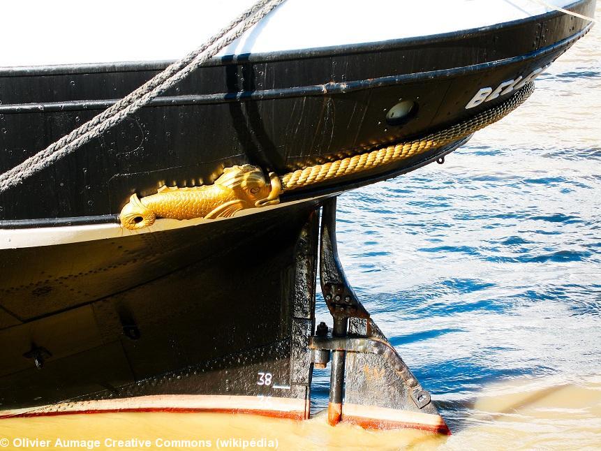 Une très belle photo de la poupe du Belem à Bordeaux le 17 juin 2007. Une très belle photo de la poupe du Belem à Bordeaux le 17 juin 2007.