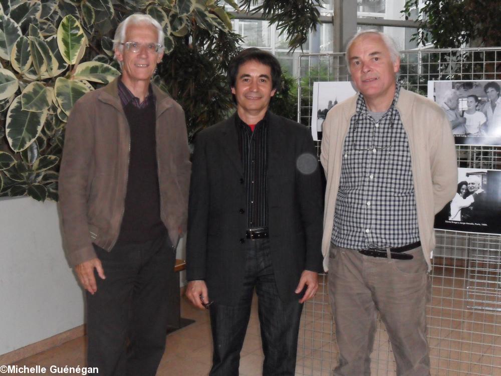 Dominique Stoenesco traducteur et les poètes Aleilton Fonseca et Jean-Albert Guénégan responsables du choix poétique.