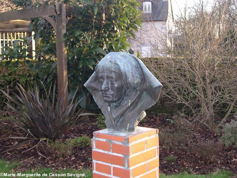 Anne de Bretagne. Rennes 1915 par Jean Boucher sculpteur breton. Anne de Bretagne. Rennes 1915 par Jean Boucher sculpteur breton.