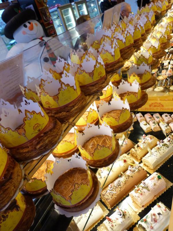 L’opération « Nos galettes valent de l’or » rencontre déjà un véritable succès : les boulangeries ne désemplissent pas les clients affluent pour tenter leur chance en achetant une
galette.