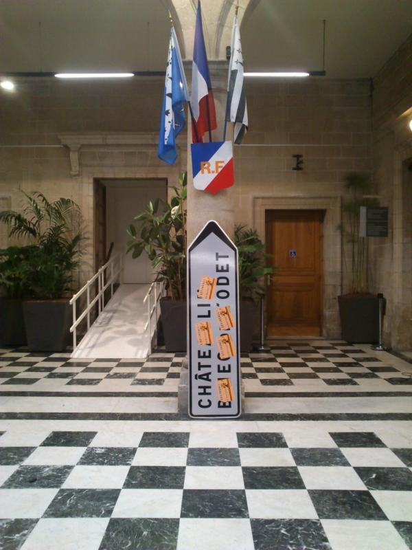 Ur prof a-bezrh Ai\'ta ! da bPoignant e ti-kêr Kemper
!