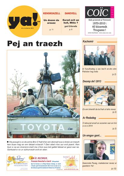 La Une du numéro 398 de Ya ! titrée "Le piège des sables" à propos de la guerre au Mali.