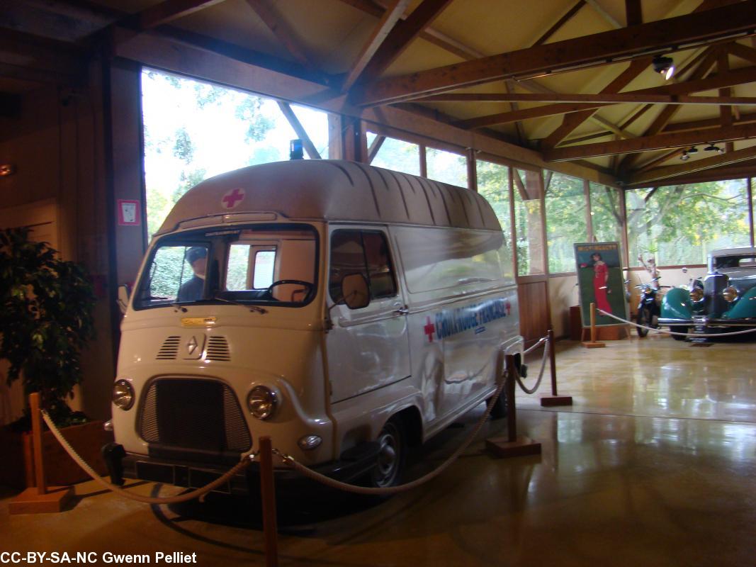 ambulance Croix-Rouge ambulance Croix-Rouge