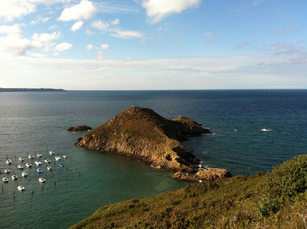 la plage de gwin segal à Plouha