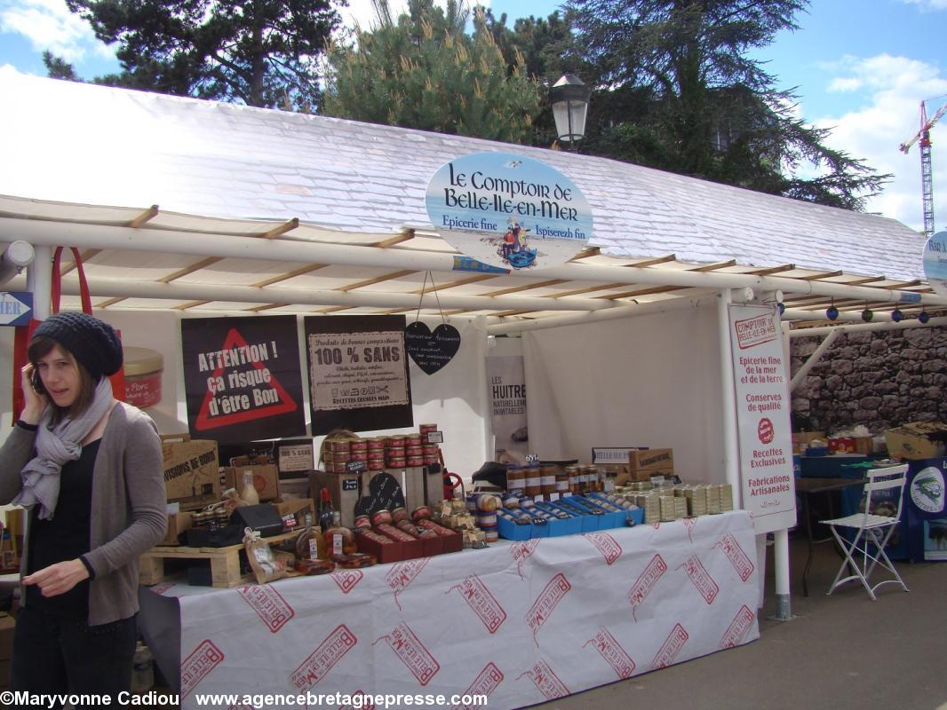 Un stand de produits bretons. Un stand de produits bretons.