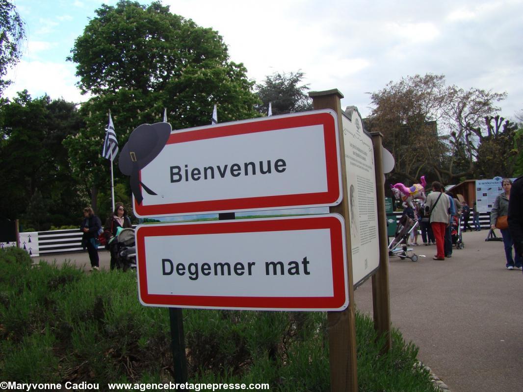 Un effort pour afficher la langue bretonne et sans faute. Un effort pour afficher la langue bretonne et sans faute.