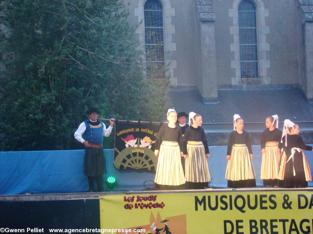 Le cercle d\'enfants Korriganed Ar Meilhoù Glaz