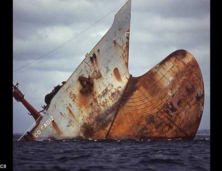La proue de l\\\\\\\\\\\\\\\'Amoco Cadiz est restée visible bien longtemps devant Portsall.