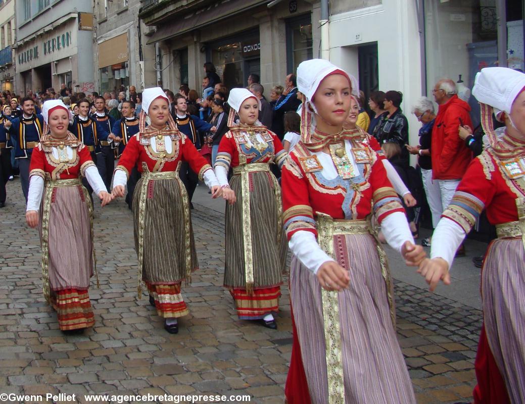 Cercle d\\\\\\\'adultes An Eostiged ar Stangala (Les rossignols du Stangala), de Kerfeunteun à Kemper. Cercle d\\\\\\\'adultes An Eostiged ar Stangala (Les rossignols du Stangala), de Kerfeunteun à Kemper.