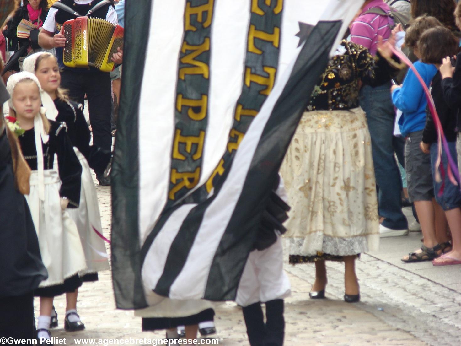 Le Cercle Keltiad de Kemper. Le Cercle Keltiad de Kemper.