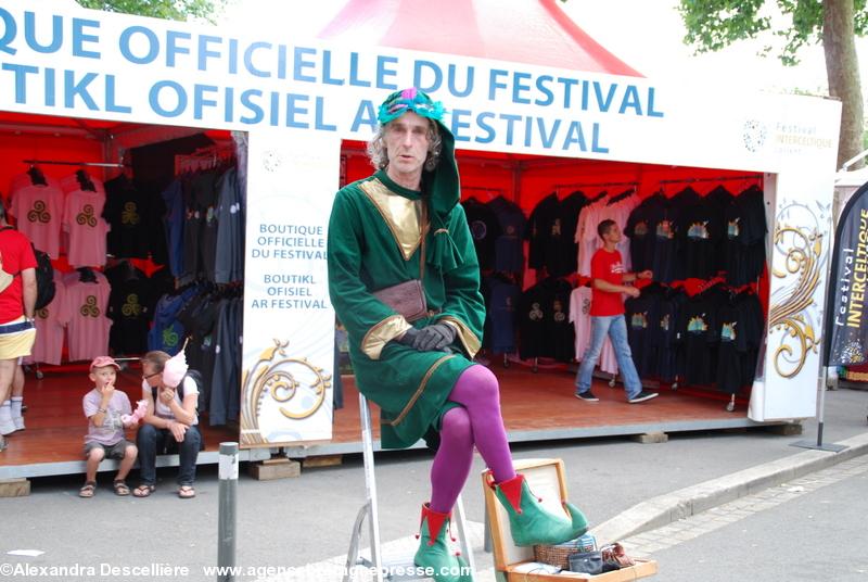 Un beau costume mais des sifflets qui ne font pas recette Un beau costume mais des sifflets qui ne font pas recette