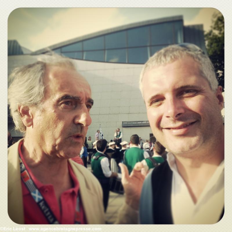 L'homme tranquille qui murmurait L'homme tranquille qui murmurait