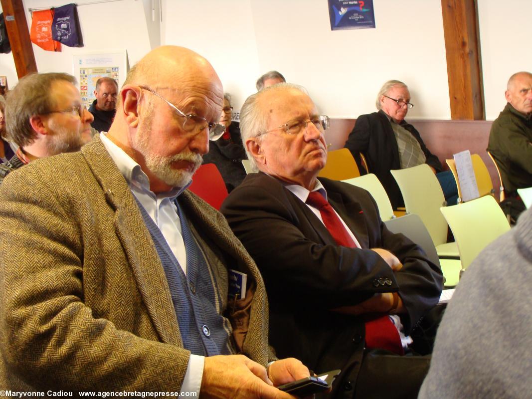 Yves Lainé et Patrick Mareschal. AG 2013 de Bretagne Réunie. Yves Lainé et Patrick Mareschal. AG 2013 de Bretagne Réunie.