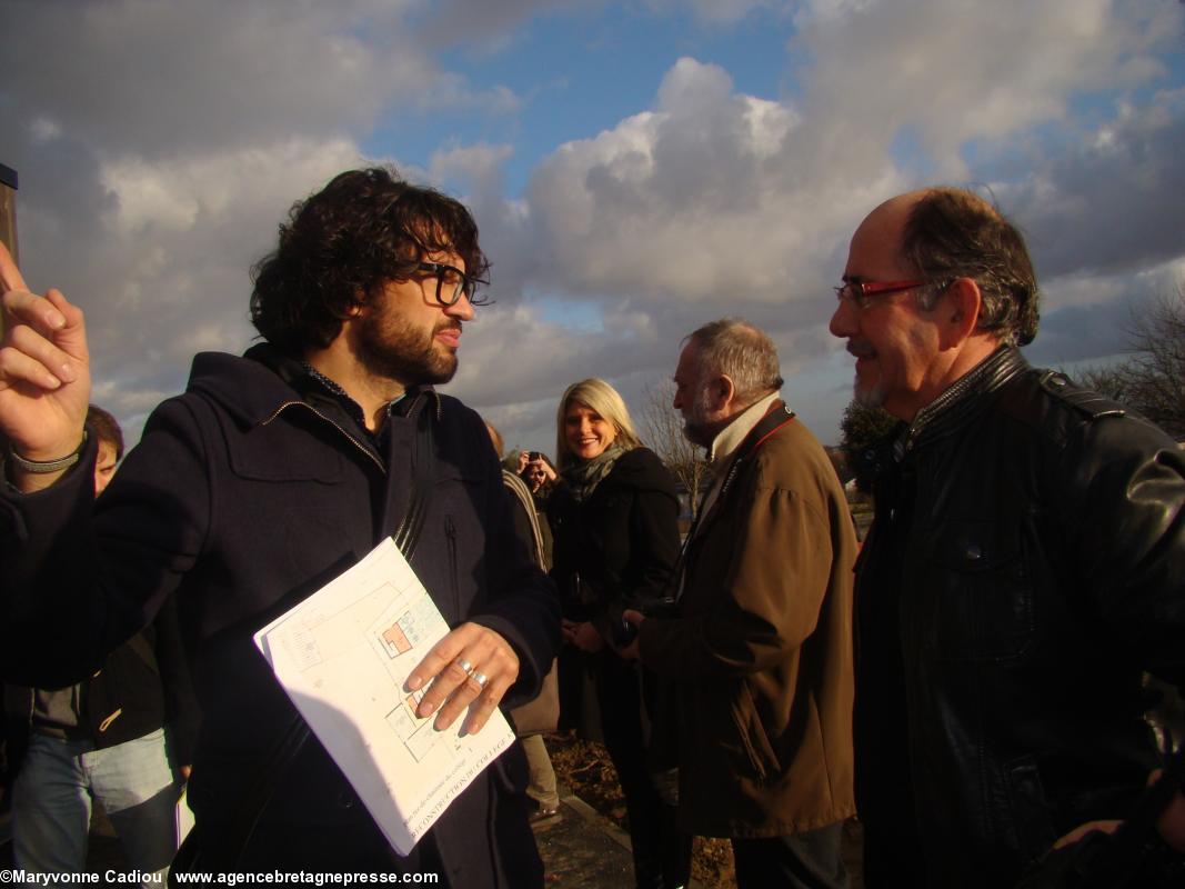 Le chef du service Modernisation du patrimoine bâti du Conseil général de Loire-Atlantique. Collège Anne de Bretagne. Saint-Herblain. Le chef du service Modernisation du patrimoine bâti du Conseil général de Loire-Atlantique. Collège Anne de Bretagne. Saint-Herblain.