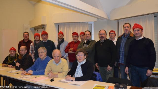 Réunion de création du comité local de Guérande du Collectif <i>Vivre, décider et travailler en Bretagne</i> ou des Bonnets rouges.