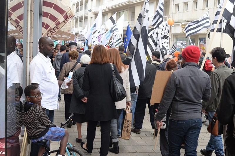 Nantes, 19 avril 2014, manifestation. Scène de rue.