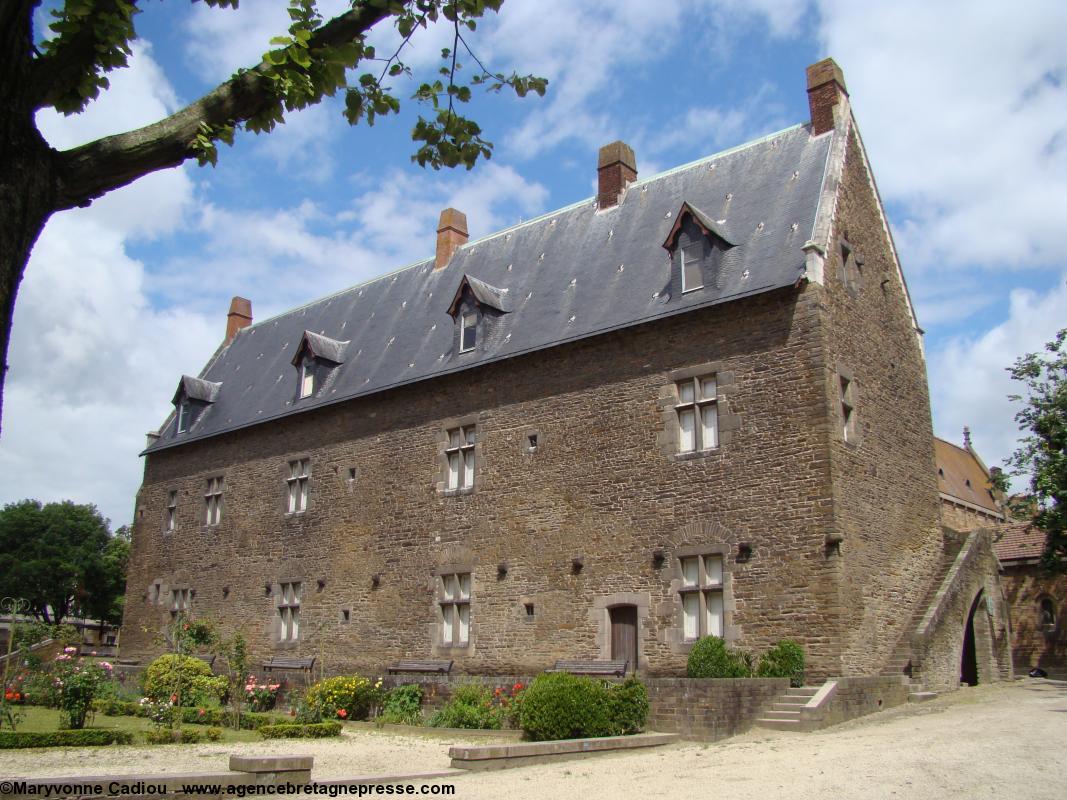 Musée Dobrée. Manoir de La Touche. Façade sud. Musée Dobrée. Manoir de La Touche. Façade sud.