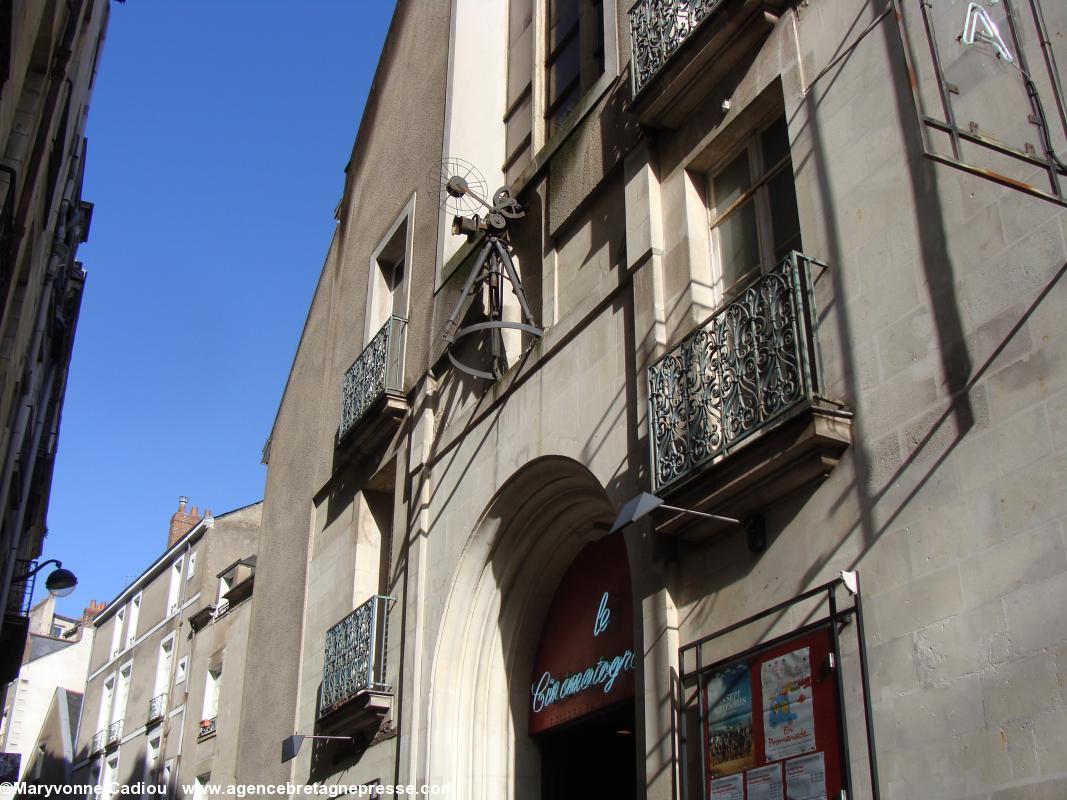 Le Cinématographe. Façade.