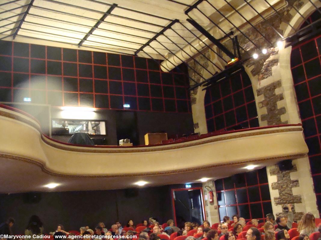 Le Cinématographe. À l'intérieur les traces de la chapelle.