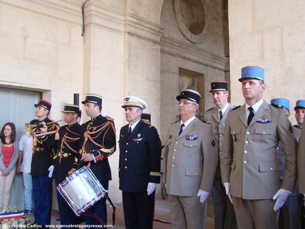 Sonnerie aux morts. Sonnerie aux morts.