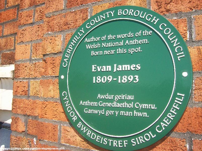 Plaque aux environs du lieu de naissance de Evan James.