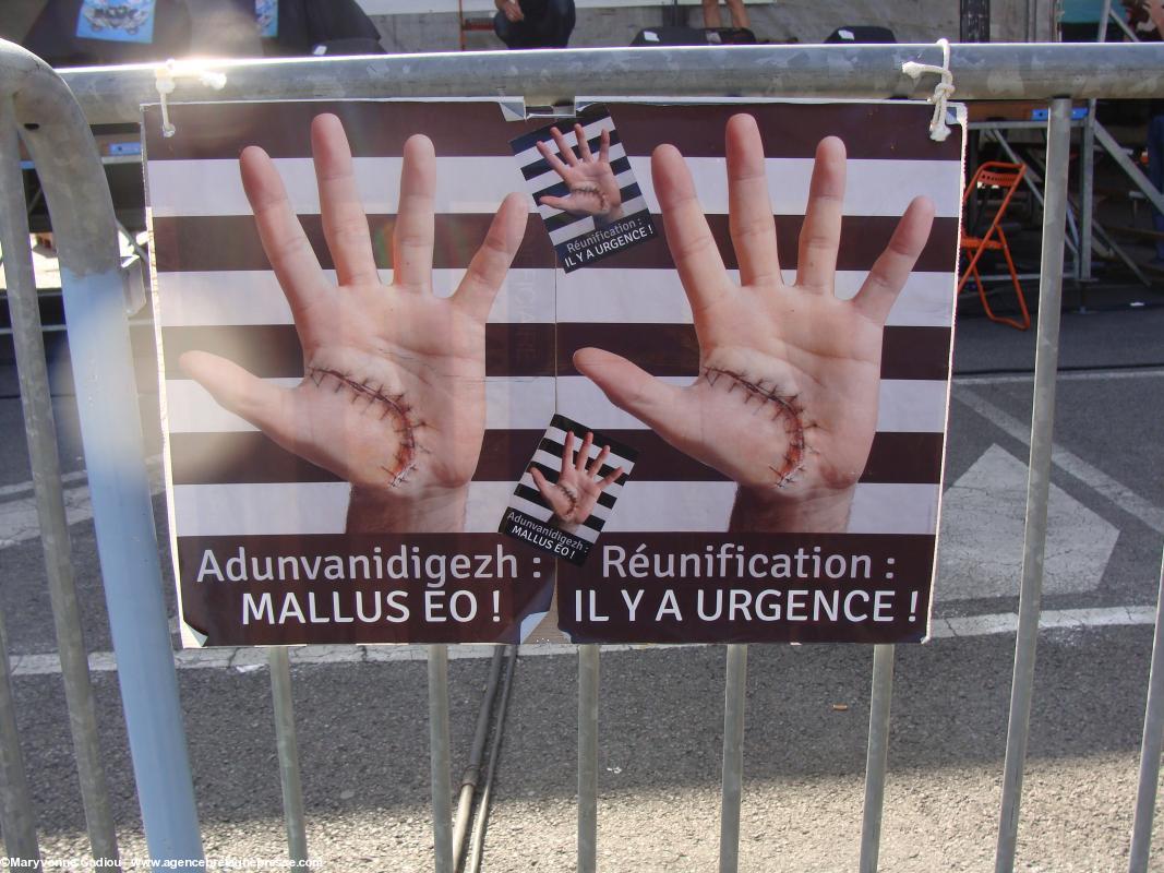<i>Adunvanigezh</i> Réunification. Urgence ! <i>Adunvanigezh</i> Réunification. Urgence !