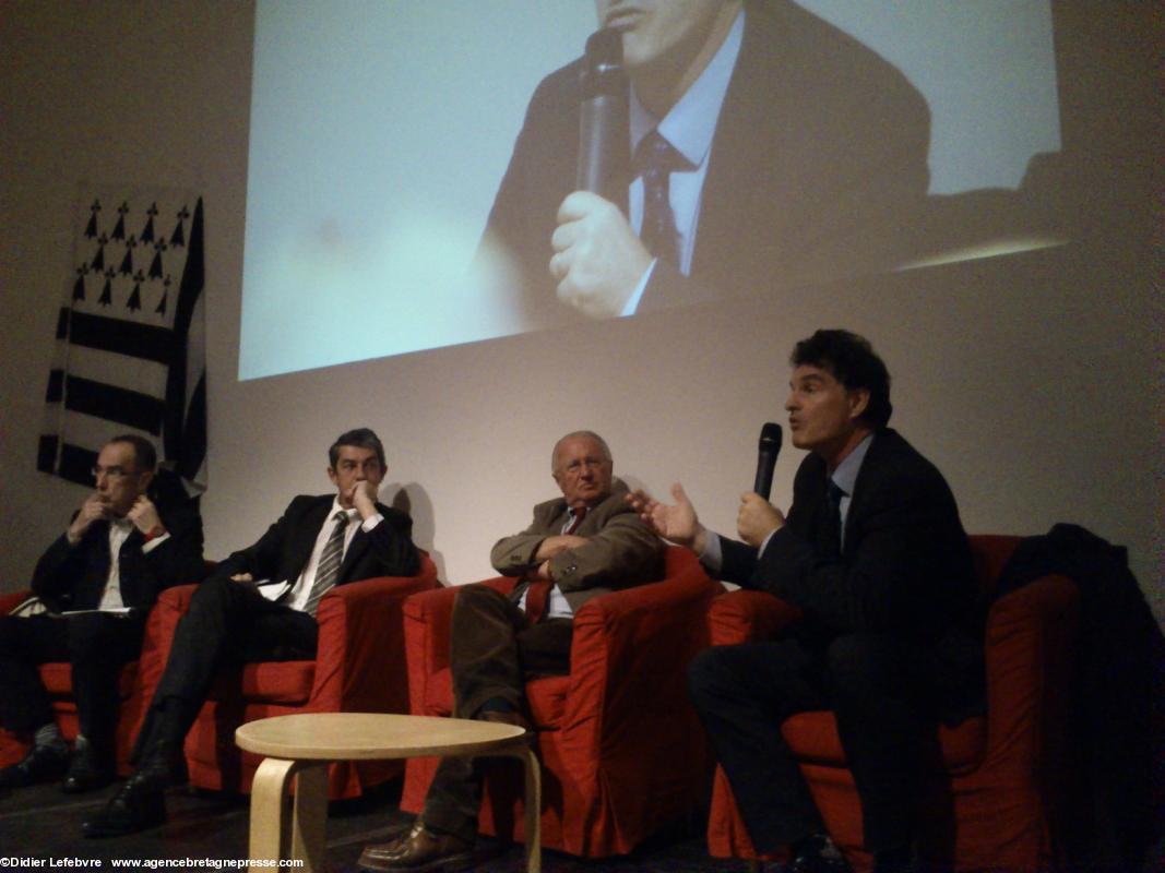 Colloque de l'ICB 15 nov. 2014. Table ronde. Paul Molac. 12 h 24. Colloque de l'ICB 15 nov. 2014. Table ronde. Paul Molac. 12 h 24.