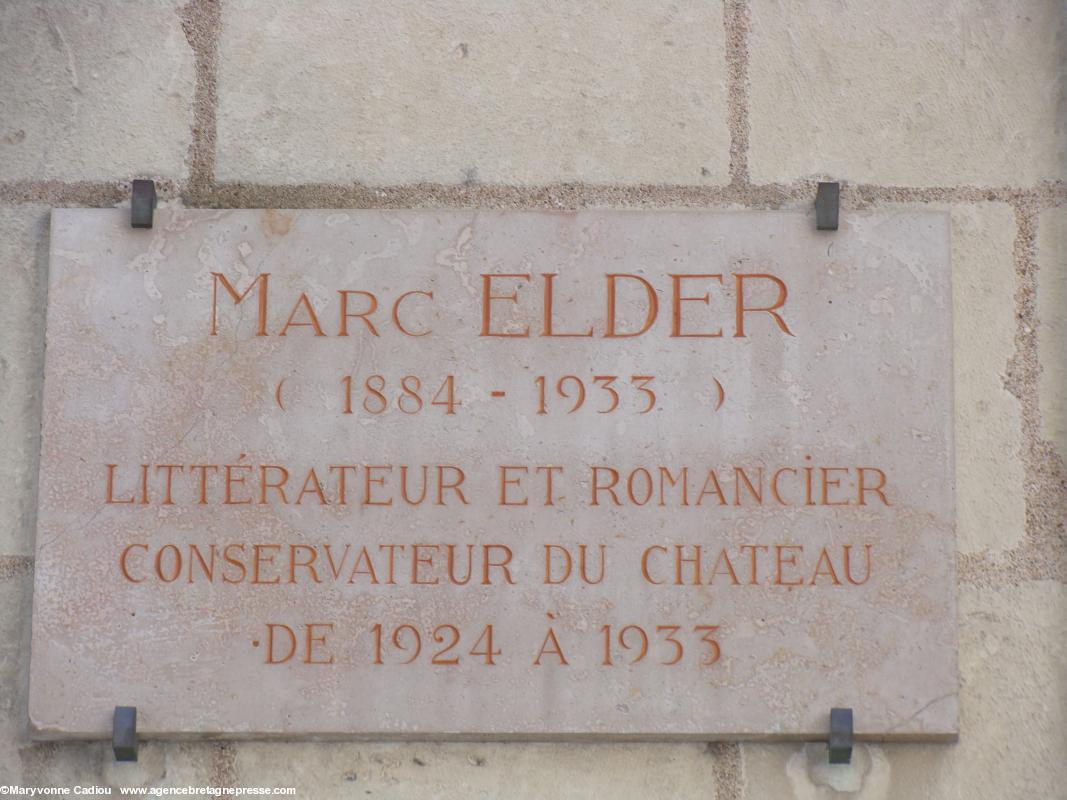 Souvenir d'un des conservateurs du château des ducs de Bretagne. Souvenir d'un des conservateurs du château des ducs de Bretagne.