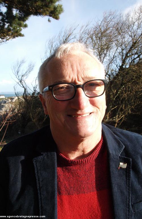 Canton de Douarnenez : Votez Dominique EVENAT et Martine DAREAU !