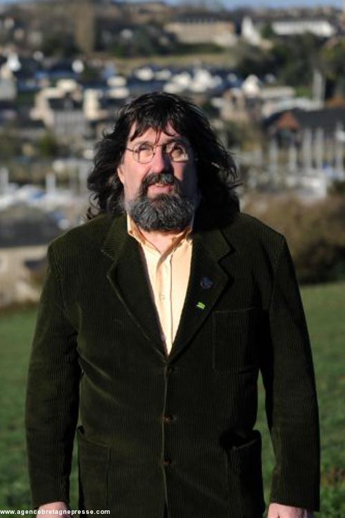 Canton de Treguier : Votez Gwenael HENRY et Roselyne LE MOULEC Canton de Treguier : Votez Gwenael HENRY et Roselyne LE MOULEC