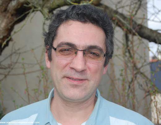 Avec Benoit Montagné dans le Canton de Saint-Brieuc : Votez pour « À gauche, ensemble ! » Avec Benoit Montagné dans le Canton de Saint-Brieuc : Votez pour « À gauche, ensemble ! »