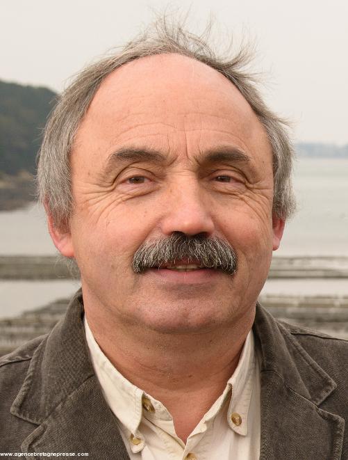 Canton de Vannes 2 : Votez Loïc CHEVAL et Gaëlle L'AMOULEN ! Canton de Vannes 2 : Votez Loïc CHEVAL et Gaëlle L'AMOULEN !