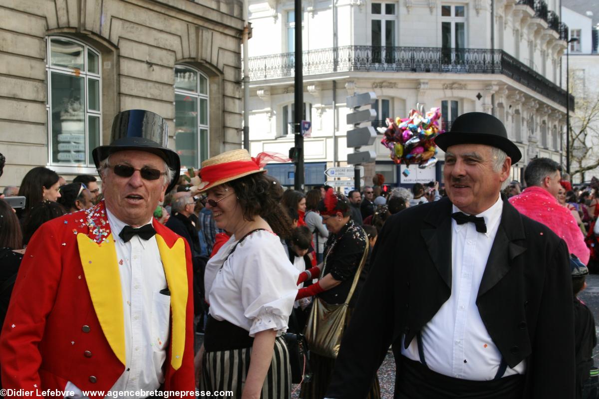 Le Gouverneur-Maire de la commune libre Bouffay, Jean-Yves Gauduchon, et le président du carnaval de Mulhouse, EN ALSACE !!!