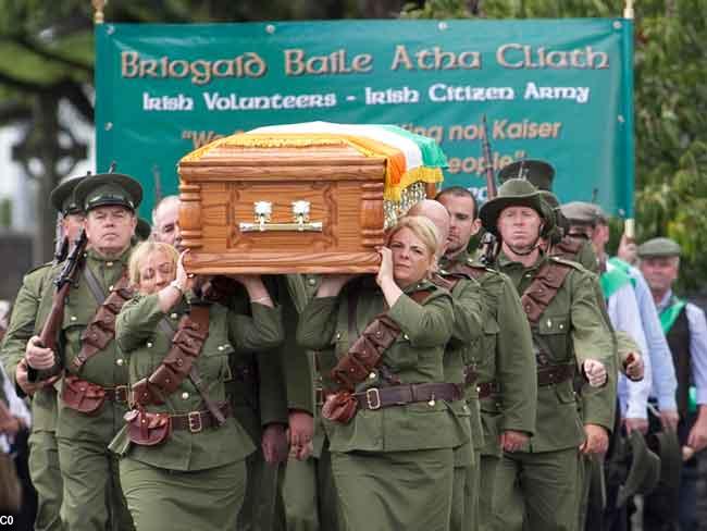 La reconstitution par le Sinn Fein