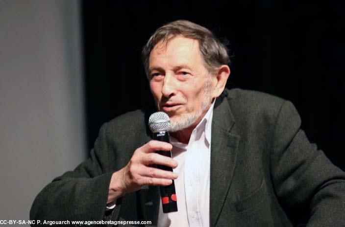 Albert Poulain lors de la remise du Collier de l'Hermine (photo archives ABP)