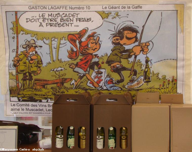 Au fond du stand des Chéneau un clin d'oeil à Gaston Lagaffe ! Tablée bretonne Nantes 2016. Au fond du stand des Chéneau un clin d'oeil à Gaston Lagaffe ! Tablée bretonne Nantes 2016.