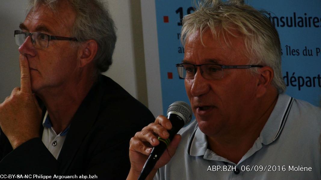 Denis Bredin, directeur de l'association des  Iles du Ponant et Denis Palluel, président de l'asso.