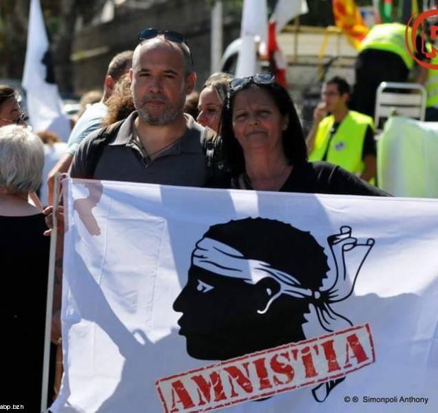 Sébastien Orsu et Katty Bartoli, vice présidente de l'Associu Sulidarità à Ajaccio le 24.09.